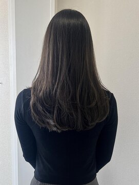 アンバースデー(UNBIRTHDAY) 春らしい軽さのあるスタイルに