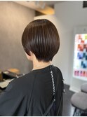 大人ショートカットカット