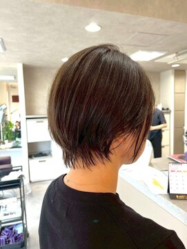 ギネス(Giness) コンパクト丸みショート