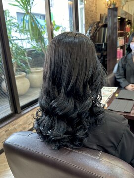 キャラ 池袋本店(CHARA) 半年ぶりのコテ巻き風パーマ＆アルティストカラー！【貴也】