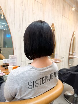 ロンドアジュール 横浜(Lond azur) 大人ガーリー/ミニボブレイヤー/ミディアムレイヤーカット/横浜