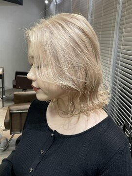 アルカナ 明治神宮前原宿(ARCANA) ミルクティーベージュ/ベージュ/ハイトーン