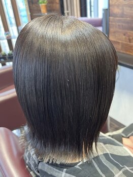 ナナイロ(nanairo)の写真/【西条駅から徒歩2分】一人のスタイリストが最後まで担当します!年齢とともに変わる髪に、もう一度ツヤを*