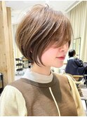 【３０代４０代５０代】長め流し前髪/くびれショート/小顔カット