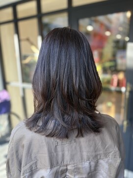 アイフィール アヴェダ 瑞江店(i feel AVEDA) 【安藤】秋冬におすすめシナモンルージュカラー