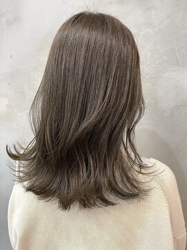 ペスカ 豊崎沖縄(pesca) pesca豊崎店/小顔/オリーブカラー/セミウェットウェーブ