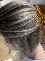 メリー オオサカ(Merly Osaka)&nbsp;大人気スタイル！スモーキーなバレイヤージュ_smoke ash beige_