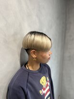 レヴィ 神楽坂(Levi)&nbsp;ハイトーンカラーのメンズライクハンサムショートstyle