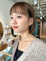 ノイカーム(noi Calm)&nbsp;顔周りレイヤーカットグレージュカラーくびれボブショートカット