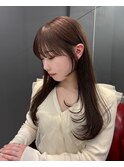 レイヤーカット 20代 ロング グレージュ