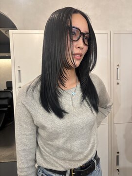 ユッカ 梅田(YUCCA) 【 YUCCA 】大人可愛い20代30代/レイヤー/暗髪カラー