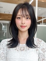 アフロート エル 大阪(AFLOAT L)&nbsp;後れ毛が可愛い顔周りレイヤーハイレイヤーロング