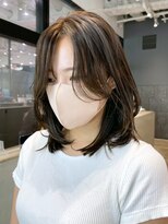 顔周りレイヤー美髪韓国ヘアロング_ba413953