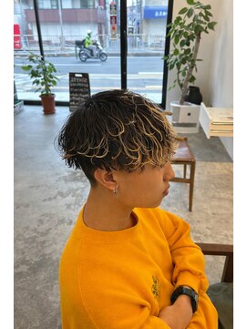 ジジバイモップス(jiji byMOPS) ブリーチ×波巻きパーマ