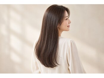 シュガーラブル(Sugar rable)の写真/【トリートメント配合】ダメージを極限まで抑えたストレートで"生まれつき"のようなナチュラル質感へ―