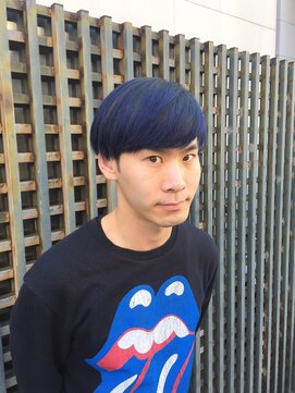 パティオン(PATIONN) メンズ☆グラデーションビビットブルーのマッシュスタイル