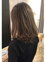 エイゾー(EIZO)&nbsp;細ハイライト×ミルクティーベーシュ