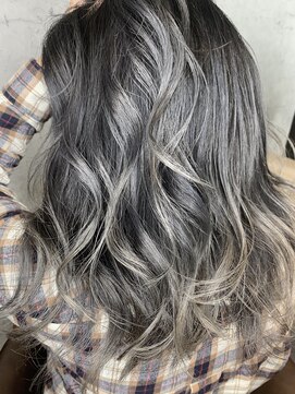 アフィナー(Afinar) 【横浜/Afinar】EMIスペシャル☆グレーバレイヤージュ☆