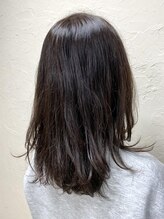 グロウ(glow. hair&design)