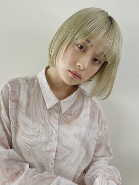 ピズム(PISM) ペールグリーン/顔まわりカット
