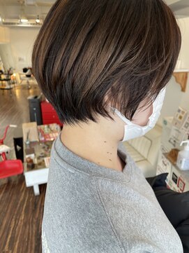 ティティーサッポロ(tity sapporo) くびれショートボブ