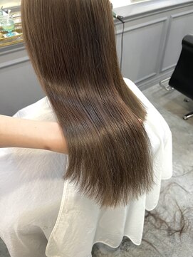 ラム(L'am) オリーブグレージュカラー