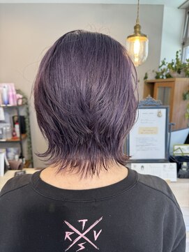 スアバイキキ(SuA by kiki.) レイヤーボブ/外ハネボブ/大人ショート/ニュアンスカラー[千葉]