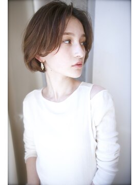 アトリエマイ 西新井東口店(MAI) 大人可愛いショートボブ/ベージュカラー/センターパート