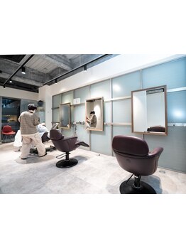 最初から最後までマンツーマン施術＊髪のお悩みを徹底サポート！お手入れ方法まで伝授◎