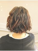 ふわふわパーマボブ