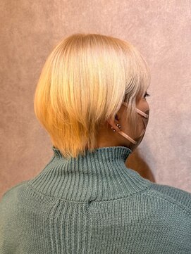 ウィスプ 赤羽店(wisp) 春らしいハイトーンブロンド×ショートウルフボブ 髪質改善#3