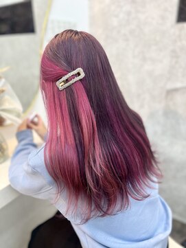 ラビス(Lovis) 黒髪カタログ/ボブルフ/ネビージュ/小顔に見せるヘア/ワンレン