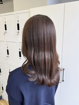 リジー(Litzy) アッシュベージュ【三國麗奈】