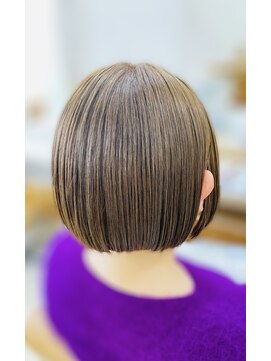 ファクト(FACT SPA) 丸みボブ