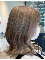 ブランニューロミエ 野田阪神店(Brand new lomie) ミルクティーグレージュ/ハイトーンミルクティー/グレージュ