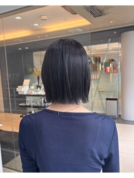 ザザ 高田馬場(ZA/ZA) 丸くならないボブ