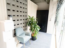 ラブリエ(La Briller)の雰囲気（カギ付きロッカーございます。【髪質改善/ヘッドスパ/メンズ】）