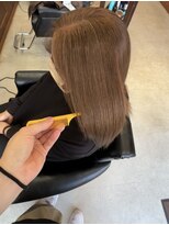 イロ(iro)&nbsp;似合わせカット+白髪ボカシ+髪質改善