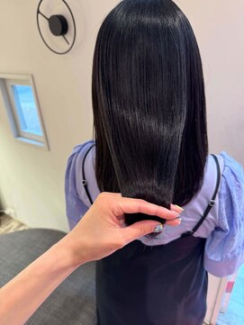 ニノット 武蔵小杉(○nino.) オリーブグレー/小顔に見せるヘア/ココアベージュ/縮毛矯正