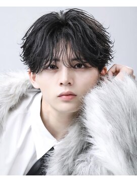 ゴールドシブヤ(GOALD SHIBUYA) フェザーショート