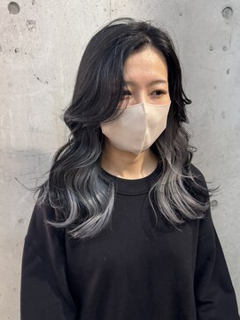 ムード(mood) シルバーカラー/グレーカラー/インナーカラー/ブリーチ