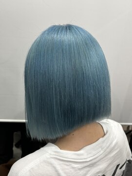 ロウル 渋谷(LOWRL) ペールブルー/フェミニンロング/似合わせカット/渋谷