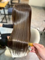 リルーム(re-room) 絹髪/艶髪ストレート/イエローブラウン/髪質改善