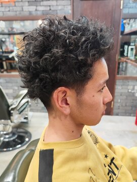 スリーセント 栄(3/cent) 仏陀アフロ/仏陀パーマ/ソフトアフロ