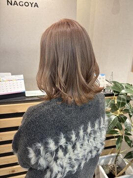 アイリー 名古屋(A/LEE) ミルクティーベージュ