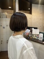 クオート(quoit) 【梅雨の広がり解決】大人女性の「ポワ髪」を艶髪へ。髪質改善