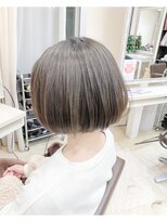 ユッカ エルア 武庫之荘南口(YUCCA elua)&nbsp;【elua snap】透け感グレージュ