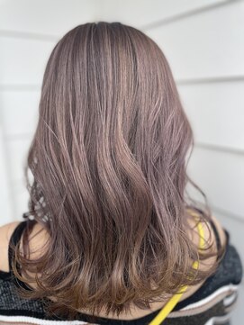 アプシー 三木店(Apsee) ミディアム×ラベンダーアッシュ