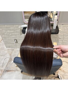 ネオリーブエクラ 上野御徒町店(Neolive eclat) シルクストレート　髪質改善　美髪