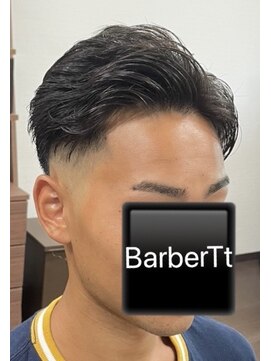 バーバーティー(Barber Tt) バーバーカット【ツーブロックスキンフェードスタイル】
